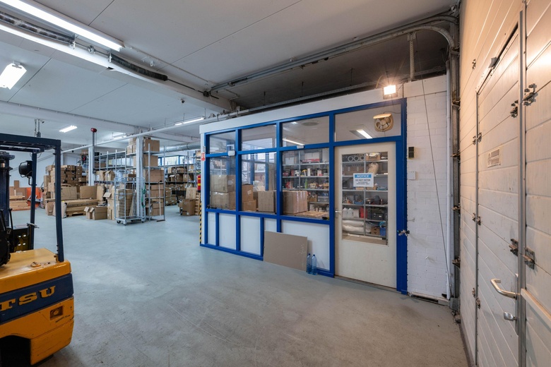 BedrijfsruimteaanNachtschadestraat 16<br/> inRotterdam