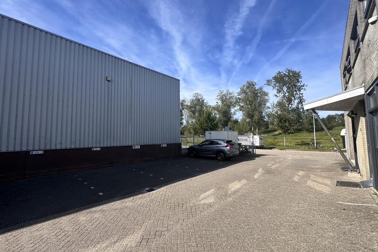 BedrijfsruimteaanSteurstraat 51<br/> inAlmere BedrijfsruimteaanSteurstraat 51<br/> inAlmere