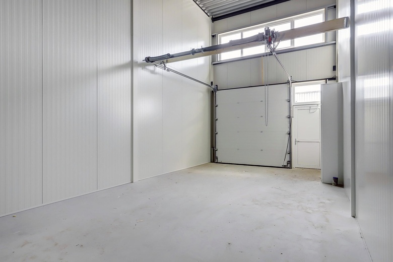 BedrijfsruimteaanVlotbrugweg 13 X<br/> inAlmere BedrijfsruimteaanVlotbrugweg 13 X<br/> inAlmere