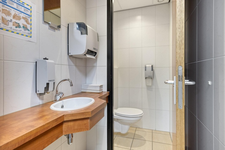 KantoorruimteaanBergen 9<br/> inBarendrecht