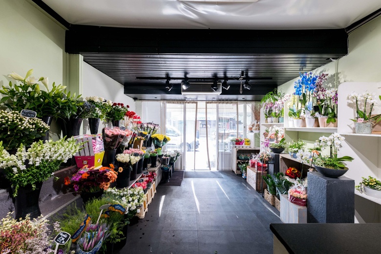 WinkelruimteaanCrooswijkseweg 65 B<br/> inRotterdam WinkelruimteaanCrooswijkseweg 65 B<br/> inRotterdam