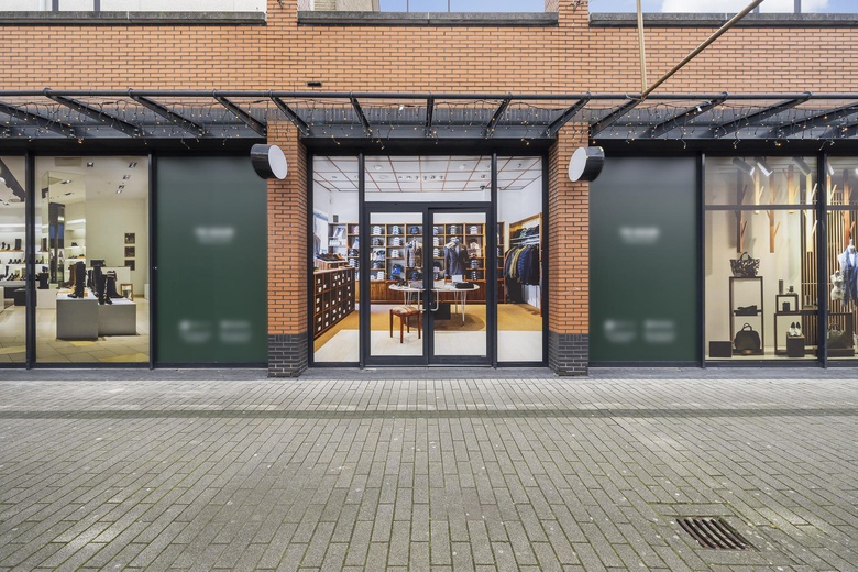 WinkelruimteaanWinkelcentrum De Schoof 21<br/> inHendrik-Ido-Ambacht WinkelruimteaanWinkelcentrum De Schoof 21<br/> inHendrik-Ido-Ambacht