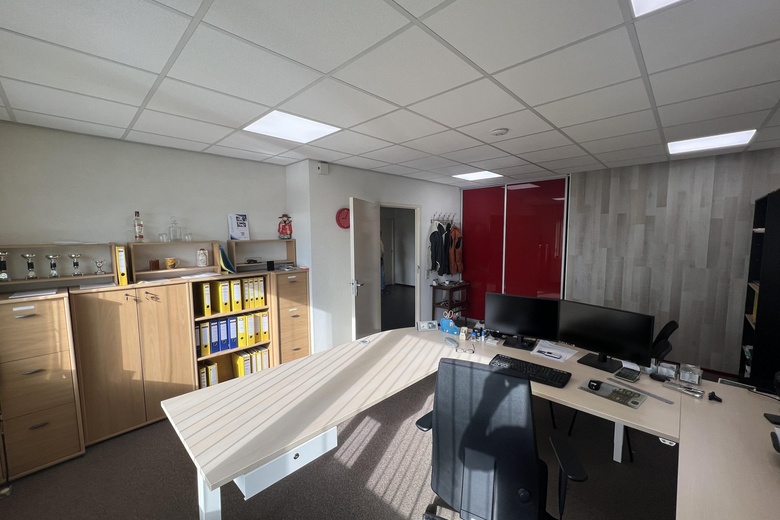 BedrijfsruimteaanCommunicatieweg 22<br/> inMijdrecht