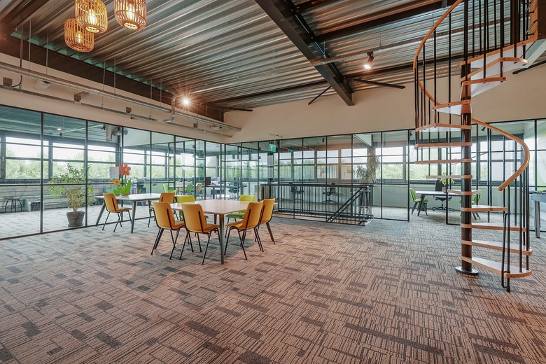 BedrijfsruimteaanDukdalfweg 55<br/> inAmsterdam