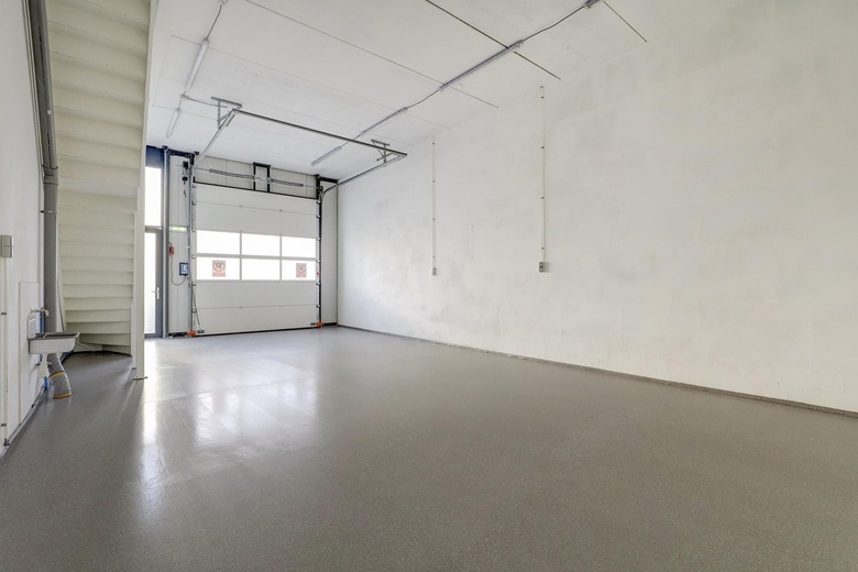 BedrijfsruimteaanGoudsmid 64<br/> inTer Aar