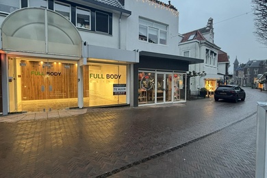 Bekijk foto 2 van Laanstraat 18 B Bekijk foto 2 van Laanstraat 18 B