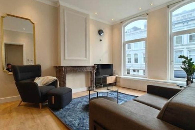 WinkelruimteaanVan Oldenbarneveltstraat 135 A<br/> inRotterdam WinkelruimteaanVan Oldenbarneveltstraat 135 A<br/> inRotterdam