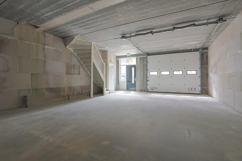 BedrijfsruimteaanNijverheidslaan 10 N<br/> inWeesp BedrijfsruimteaanNijverheidslaan 10 N<br/> inWeesp