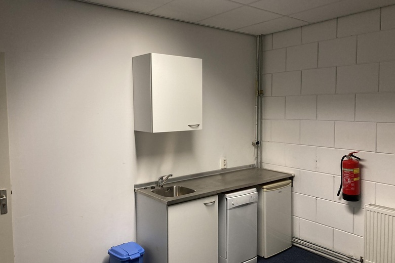 KantoorruimteaanNewtonstraat 42 F<br/> inHeerhugowaard KantoorruimteaanNewtonstraat 42 F<br/> inHeerhugowaard