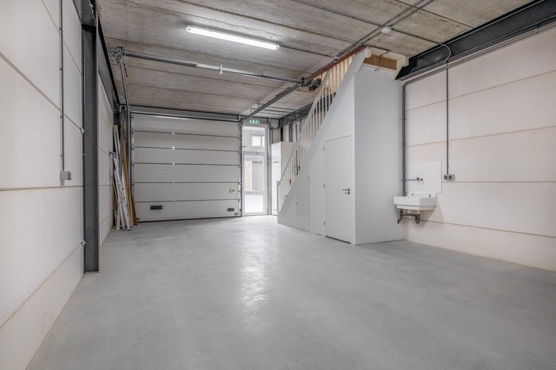 BedrijfsruimteaanDirk Verheulweg 2B5 0 ong<br/> inWaddinxveen