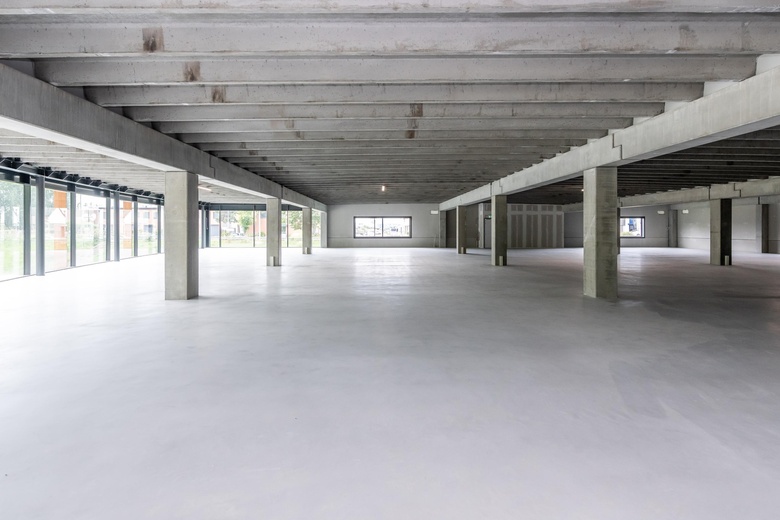 WinkelruimteaanMijlweg 83<br/> inDordrecht