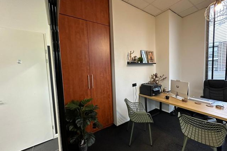 BedrijfsruimteaanIndustrieweg 67<br/> inBest