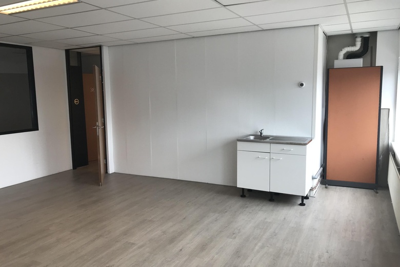 BedrijfsruimteaanBakkenzuigerstraat 36<br/> inAlmere