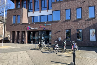 Bekijk foto 2 van Raadhuisstraat 22