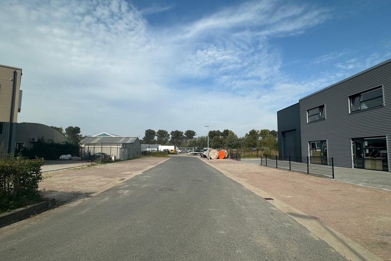 BedrijfsruimteaanGordingweg 34<br/> inAlmere BedrijfsruimteaanGordingweg 34<br/> inAlmere