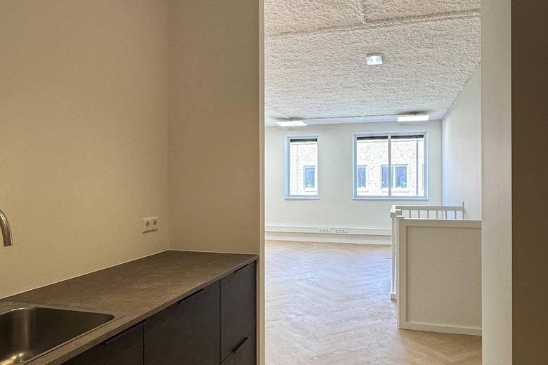 BedrijfsruimteaanNijverheidslaan 8 F<br/> inWeesp