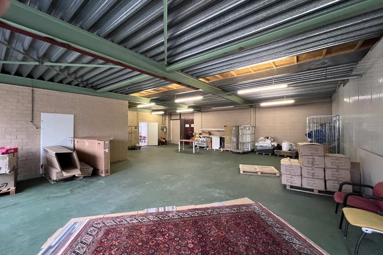 BedrijfsruimteaanMon Plaisir 15 A<br/> inEtten-Leur BedrijfsruimteaanMon Plaisir 15 A<br/> inEtten-Leur