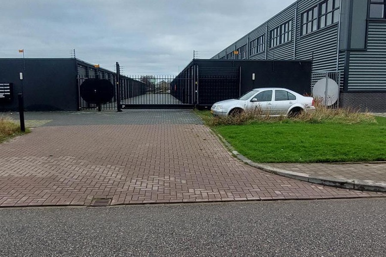 BedrijfsruimteaanBurgemeester Ritmeesterweg 22 63<br/> inDen Helder