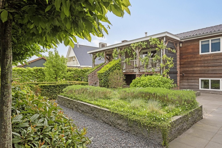 BedrijfsruimteaanUiterwaardenstraat 32<br/> inElburg