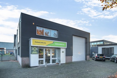 Bekijk foto 2 van Huygensweg 12