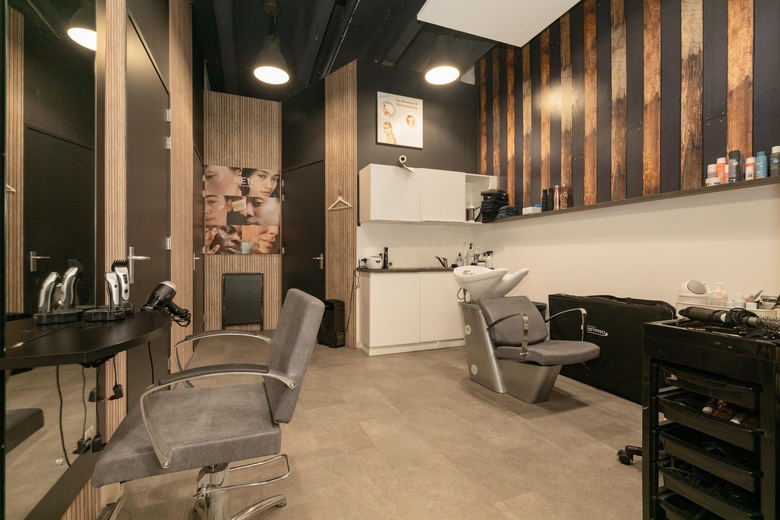 WinkelruimteaanKerksingel 27<br/> inBerkel en Rodenrijs WinkelruimteaanKerksingel 27<br/> inBerkel en Rodenrijs