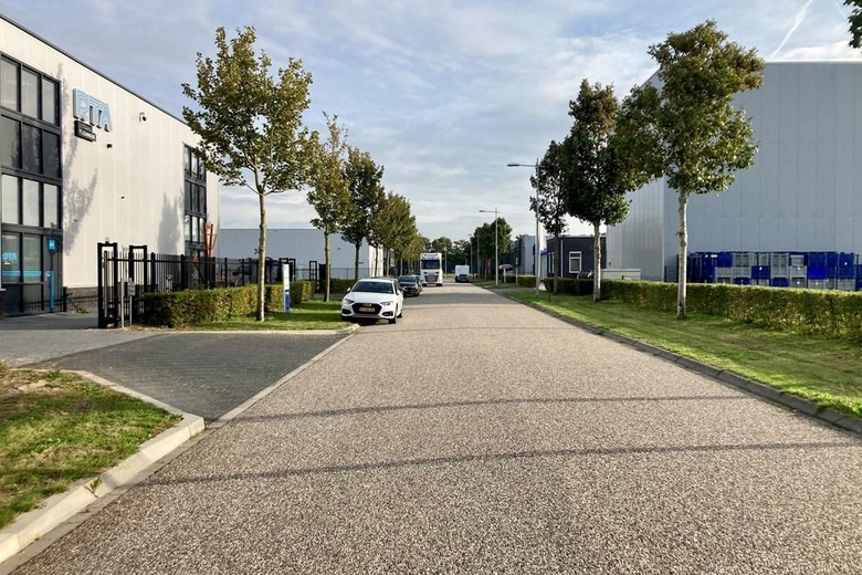 BedrijfsruimteaanLandauer 26<br/> inZeewolde