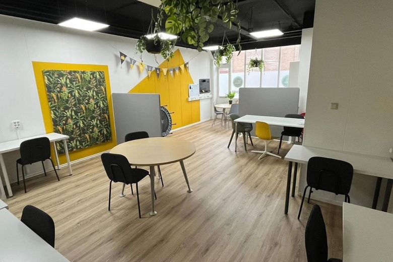 KantoorruimteaanWetering 9 0 ong<br/> inVleuten