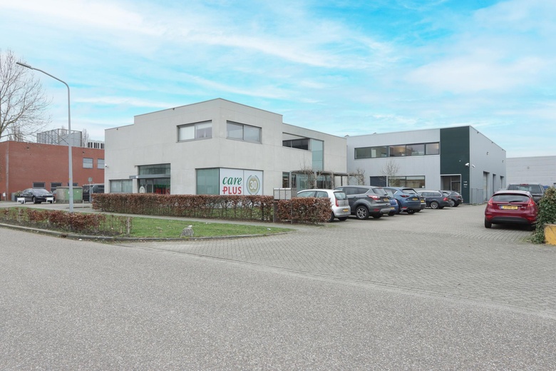 BedrijfsruimteaanDe Huchtstraat 14<br/> inAlmere BedrijfsruimteaanDe Huchtstraat 14<br/> inAlmere