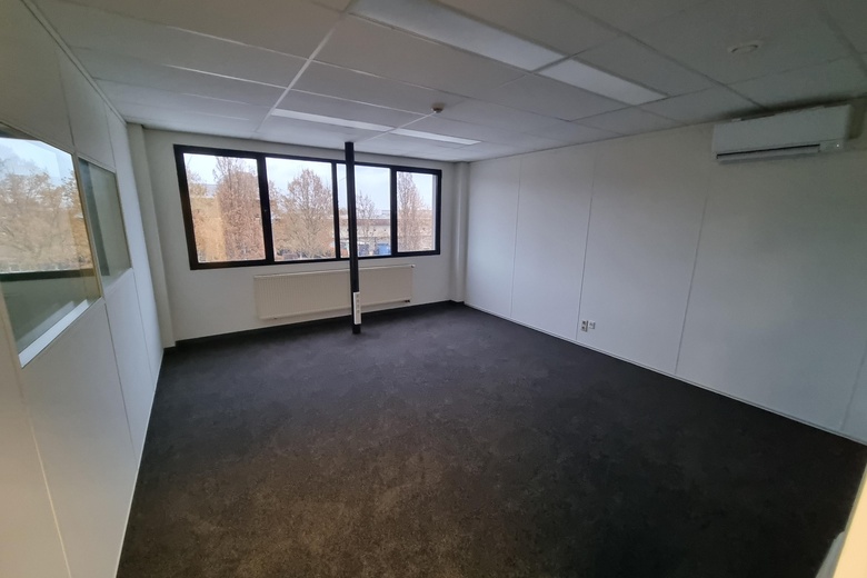 BedrijfsruimteaanHudsonweg 7<br/> inVenlo