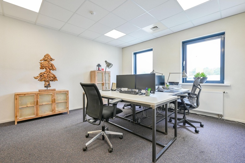 KantoorruimteaanHoge Eng-West 27 A<br/> inPutten
