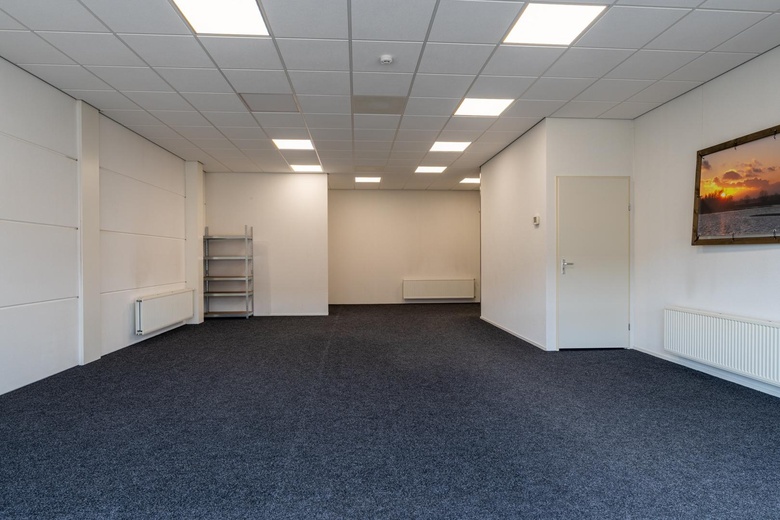 KantoorruimteaanVierlinghstraat 49 a 4<br/> inWerkendam KantoorruimteaanVierlinghstraat 49 a 4<br/> inWerkendam