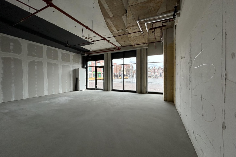 WinkelruimteaanStatenplein 125<br/> inDordrecht WinkelruimteaanStatenplein 125<br/> inDordrecht