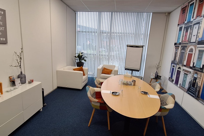 KantoorruimteaanLeeghwaterstraat 25<br/> inReeuwijk