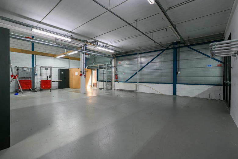 BedrijfsruimteaanVoltastraat 24<br/> inBarneveld BedrijfsruimteaanVoltastraat 24<br/> inBarneveld