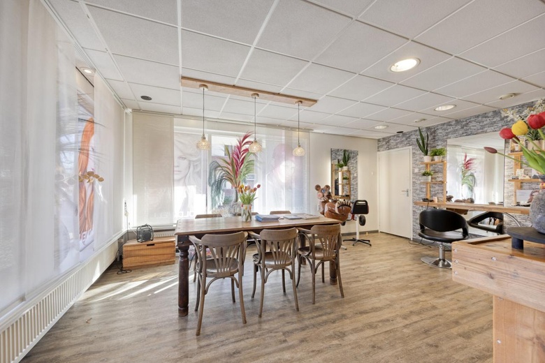 Winkelruimte Halsteren - Dorpsstraat 120 - Foto 9