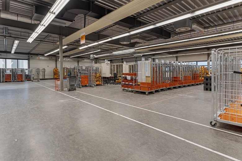 BedrijfsruimteaanTransistorstraat 141<br/> inAlmere BedrijfsruimteaanTransistorstraat 141<br/> inAlmere