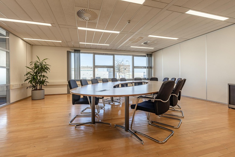 KantoorruimteaanLooyenbeemd 11<br/> inEindhoven KantoorruimteaanLooyenbeemd 11<br/> inEindhoven