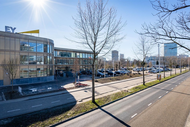 KantoorruimteaanProfessor Dr Dorgelolaan 12<br/> inEindhoven