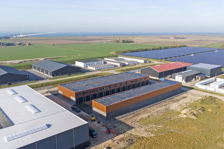 BedrijfsruimteaanTechniekweg 9 027<br/> inZierikzee BedrijfsruimteaanTechniekweg 9 027<br/> inZierikzee