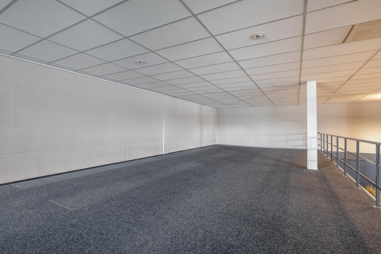 KantoorruimteaanSchuttevaerweg 13<br/> inRotterdam