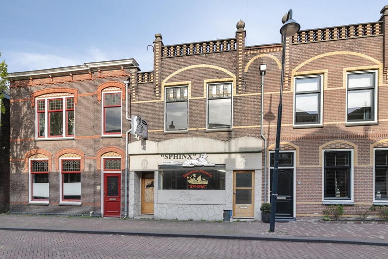 Bekijk foto 1 van Prins Hendrikstraat 27 Bekijk foto 1 van Prins Hendrikstraat 27