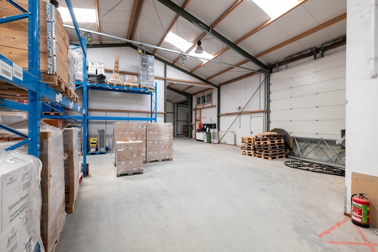 BedrijfsruimteaanNijverheidsweg 14 - 18<br/> inStellendam