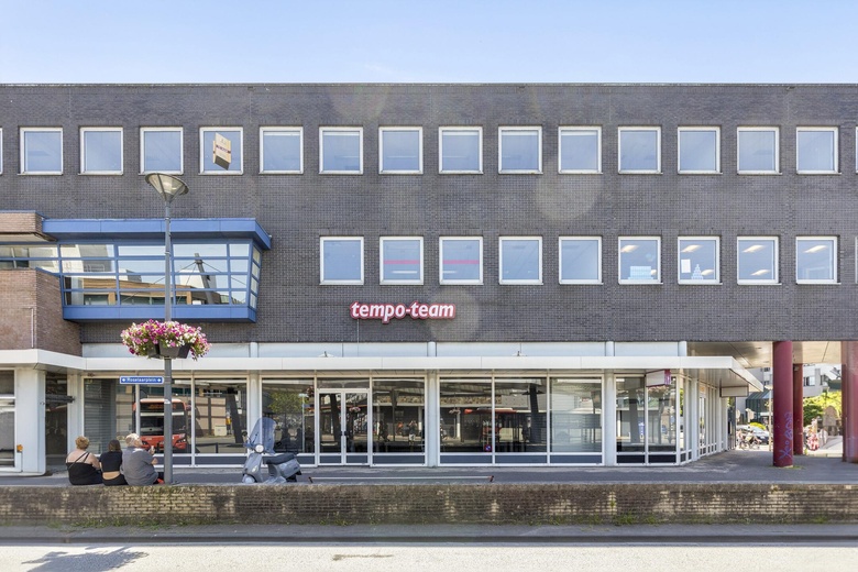 WinkelruimteaanRoselaarplein 17 - 31<br/> inRoosendaal