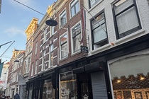 Bekijk foto 3 van Papestraat 16 Bekijk foto 3 van Papestraat 16