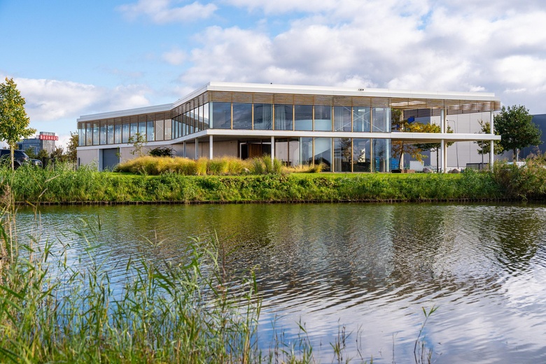 Bekijk foto 1 van Rientjesoven 20 Bekijk foto 1 van Rientjesoven 20