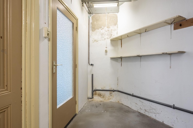 WinkelruimteaanLiesbosstraat 25<br/> inBreda WinkelruimteaanLiesbosstraat 25<br/> inBreda