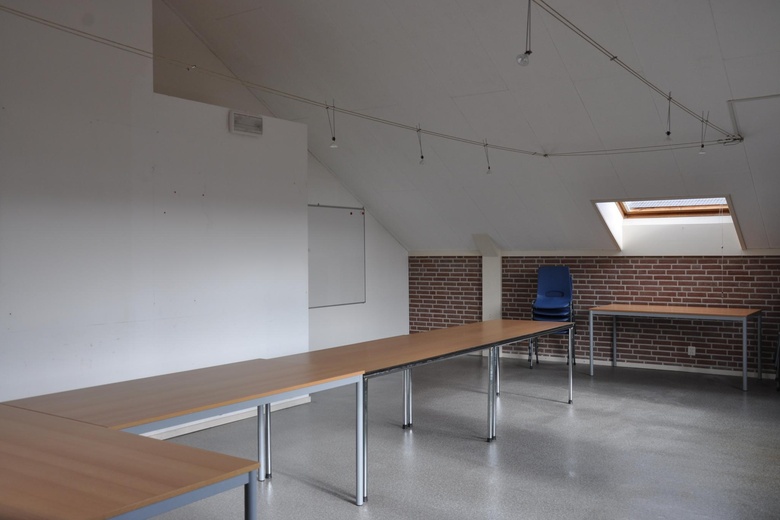 KantoorruimteaanKromme Spieringweg 248 B<br/> inVijfhuizen KantoorruimteaanKromme Spieringweg 248 B<br/> inVijfhuizen