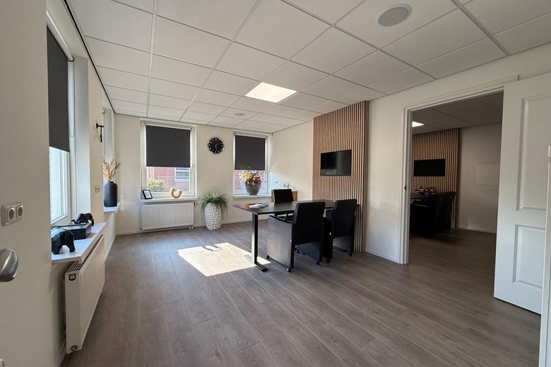 KantoorruimteaanBarneveldsestraat 21<br/> inRenswoude KantoorruimteaanBarneveldsestraat 21<br/> inRenswoude