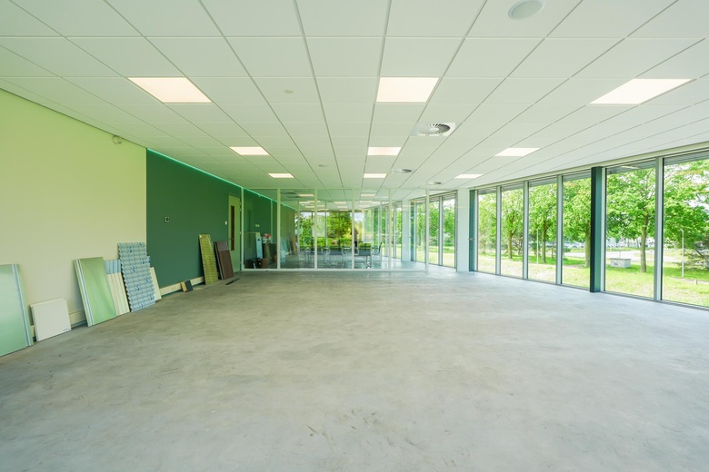 BedrijfsruimteaanHeibloemweg 14<br/> inHelmond