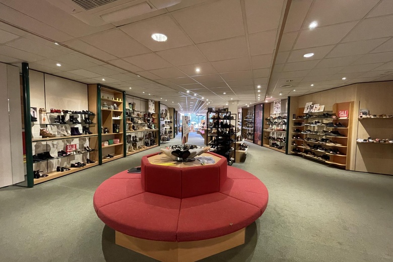 WinkelruimteaanStationsstraat 67<br/> inErmelo